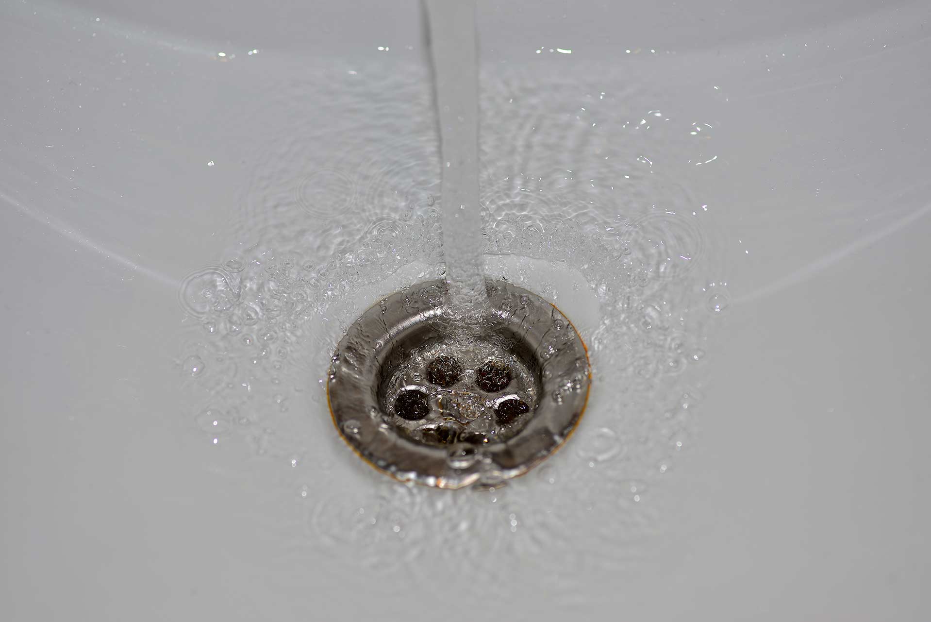 A2B Drains provides services to unblock blocked sinks and drains for properties in Ilfracombe.